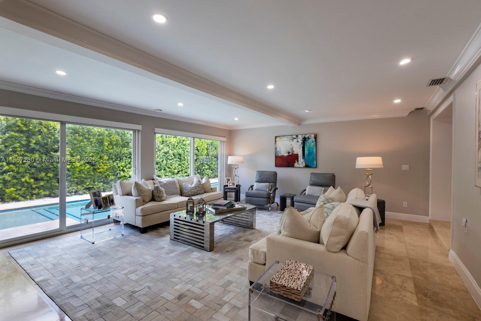 BISCAYNE KEY ESTATES - Residential