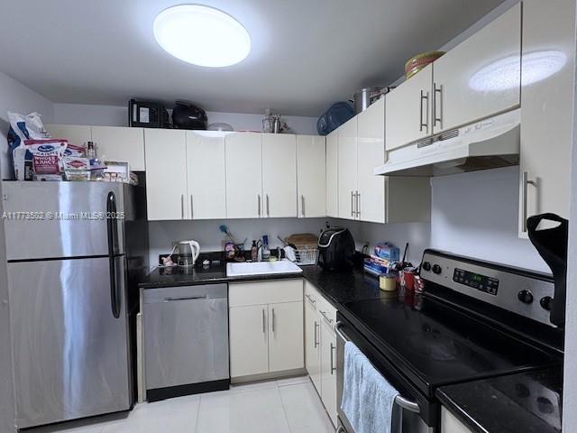 3475 N Country Club Dr 609