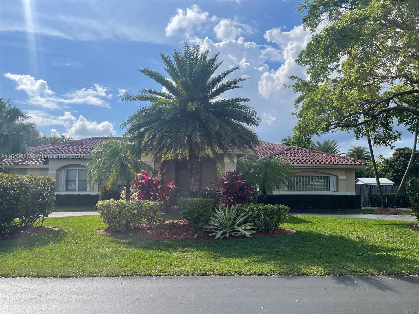 Property for Sale at 7262 Sw 120th Avenue Ave, Miami, Broward County, Florida - Bedrooms: 5 
Bathrooms: 4  - $1,525,000