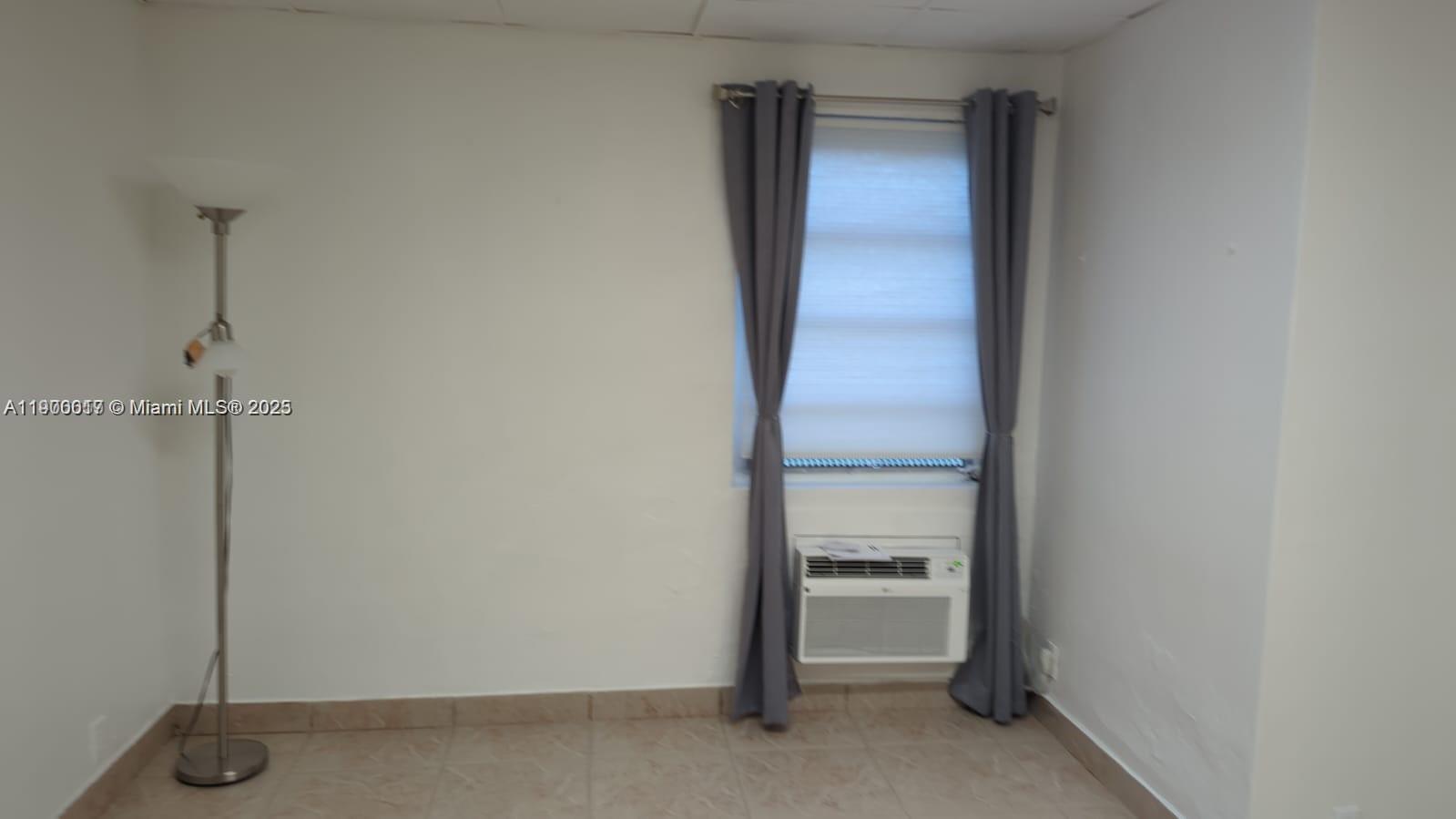 EDGEWATER BEACH CONDO - Residential Lease