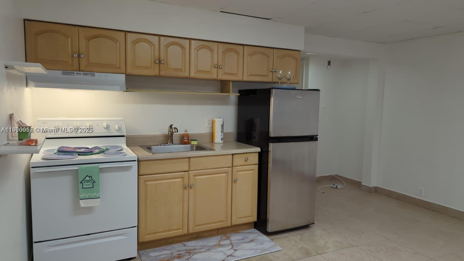 EDGEWATER BEACH CONDO - Residential Lease