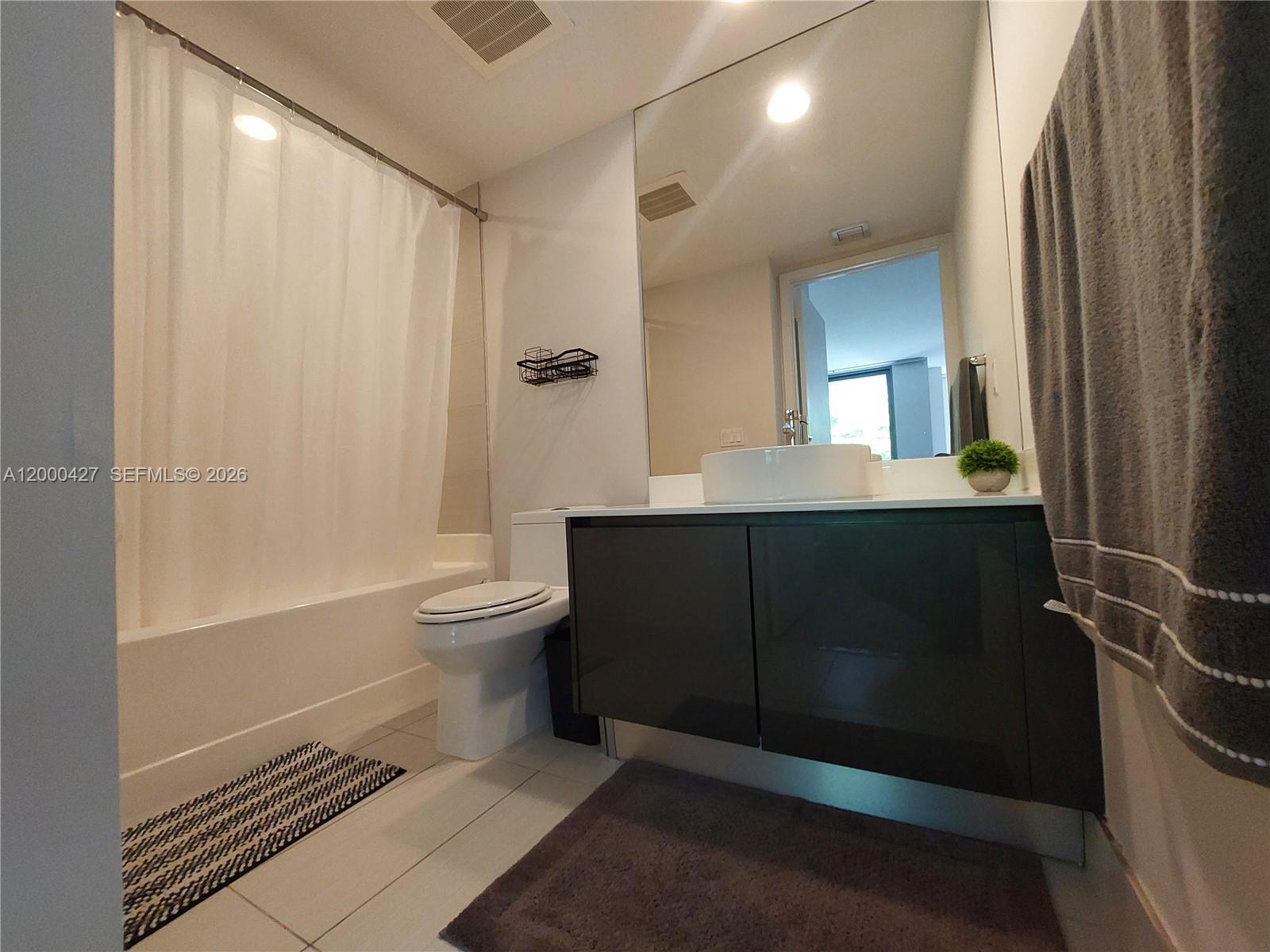 MYBRICKELL CONDO - Residential Lease