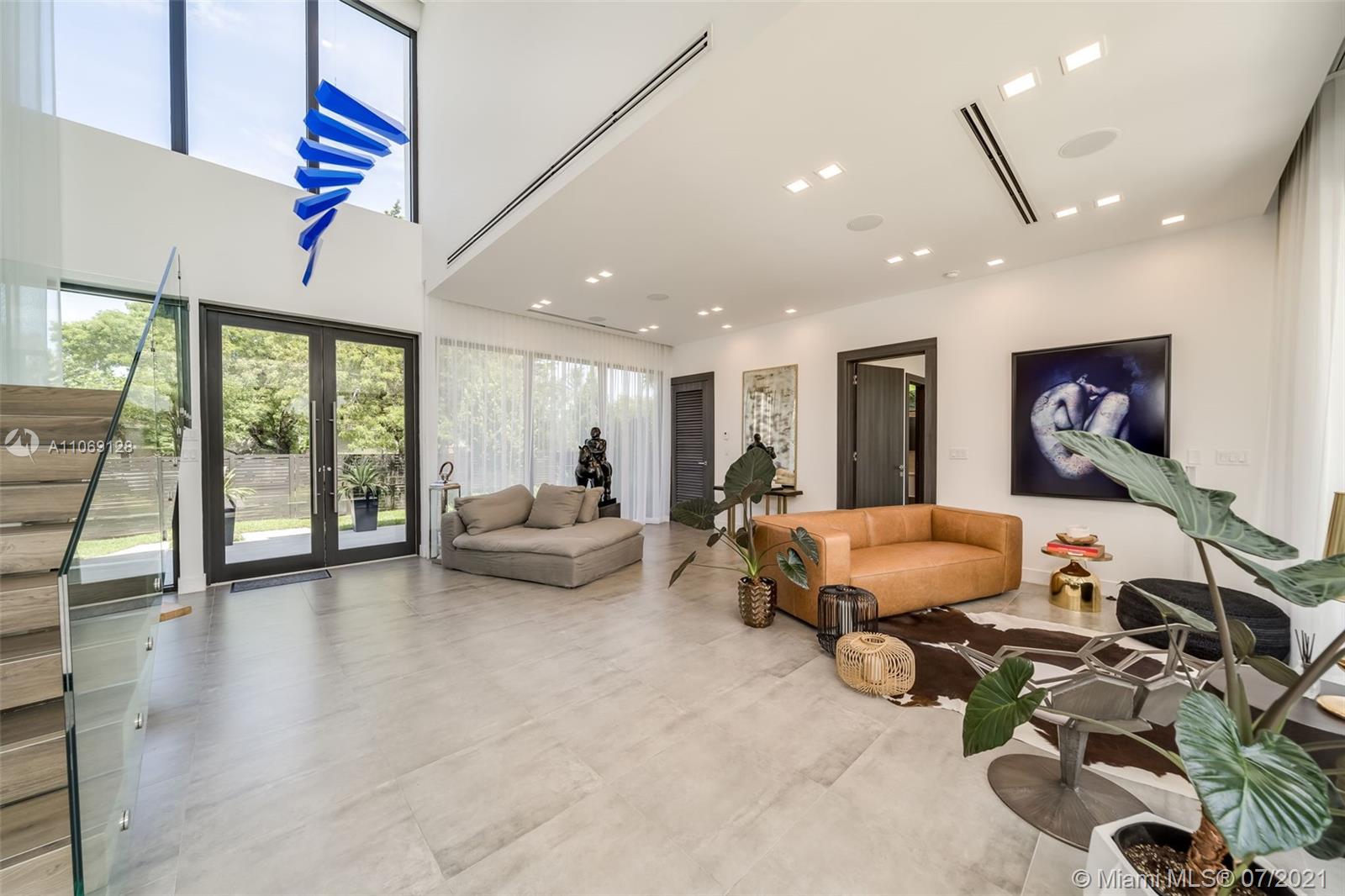 NAUTILUS EXTENSION 5TH - Residential