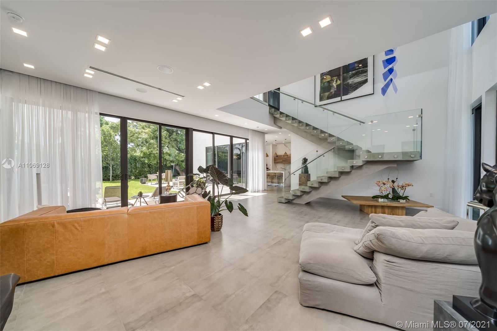 NAUTILUS EXTENSION 5TH - Residential