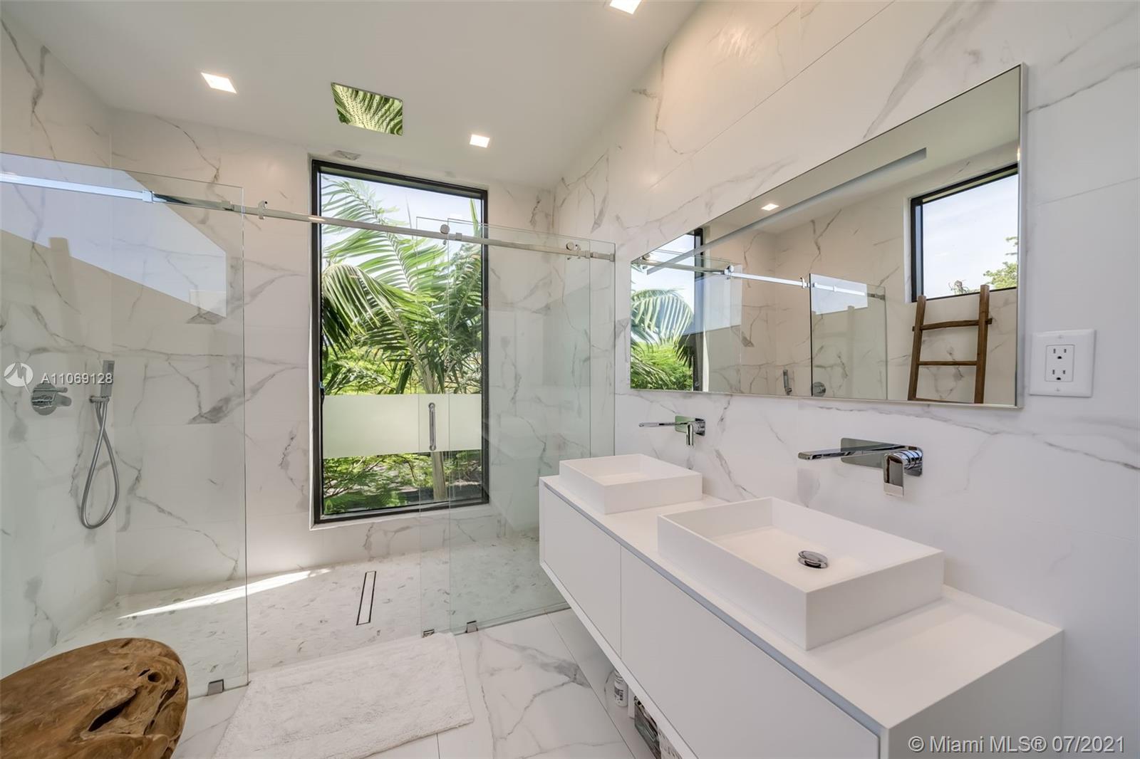 NAUTILUS EXTENSION 5TH - Residential