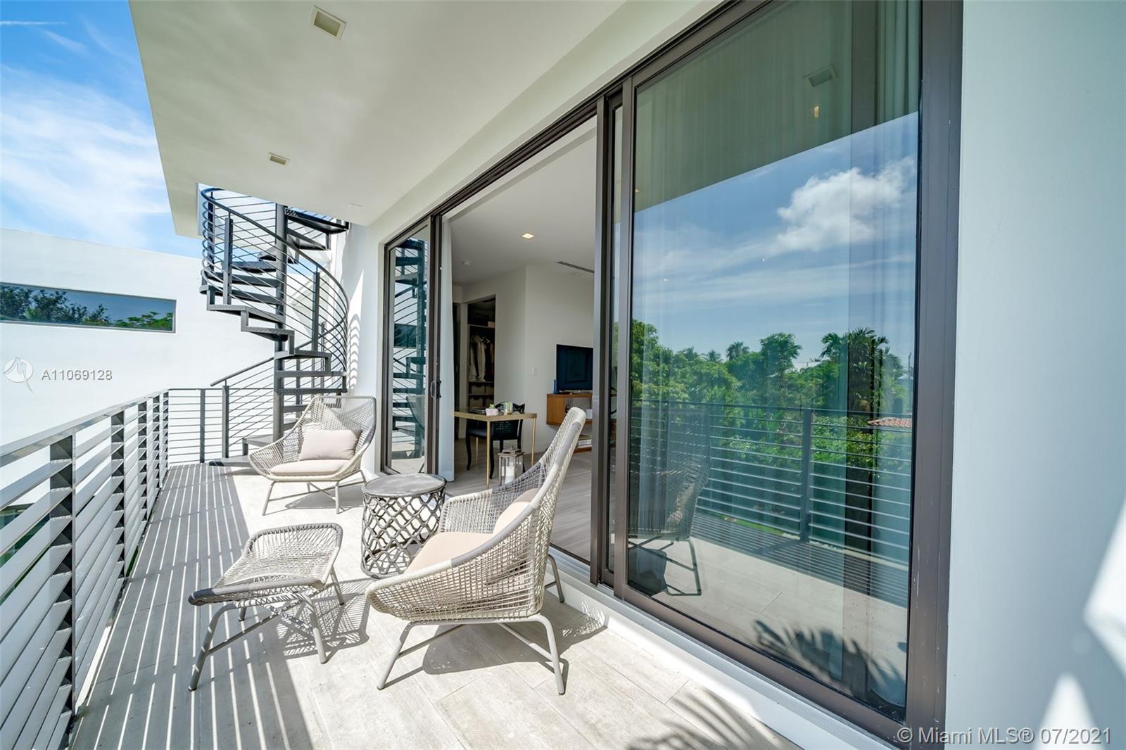 NAUTILUS EXTENSION 5TH - Residential