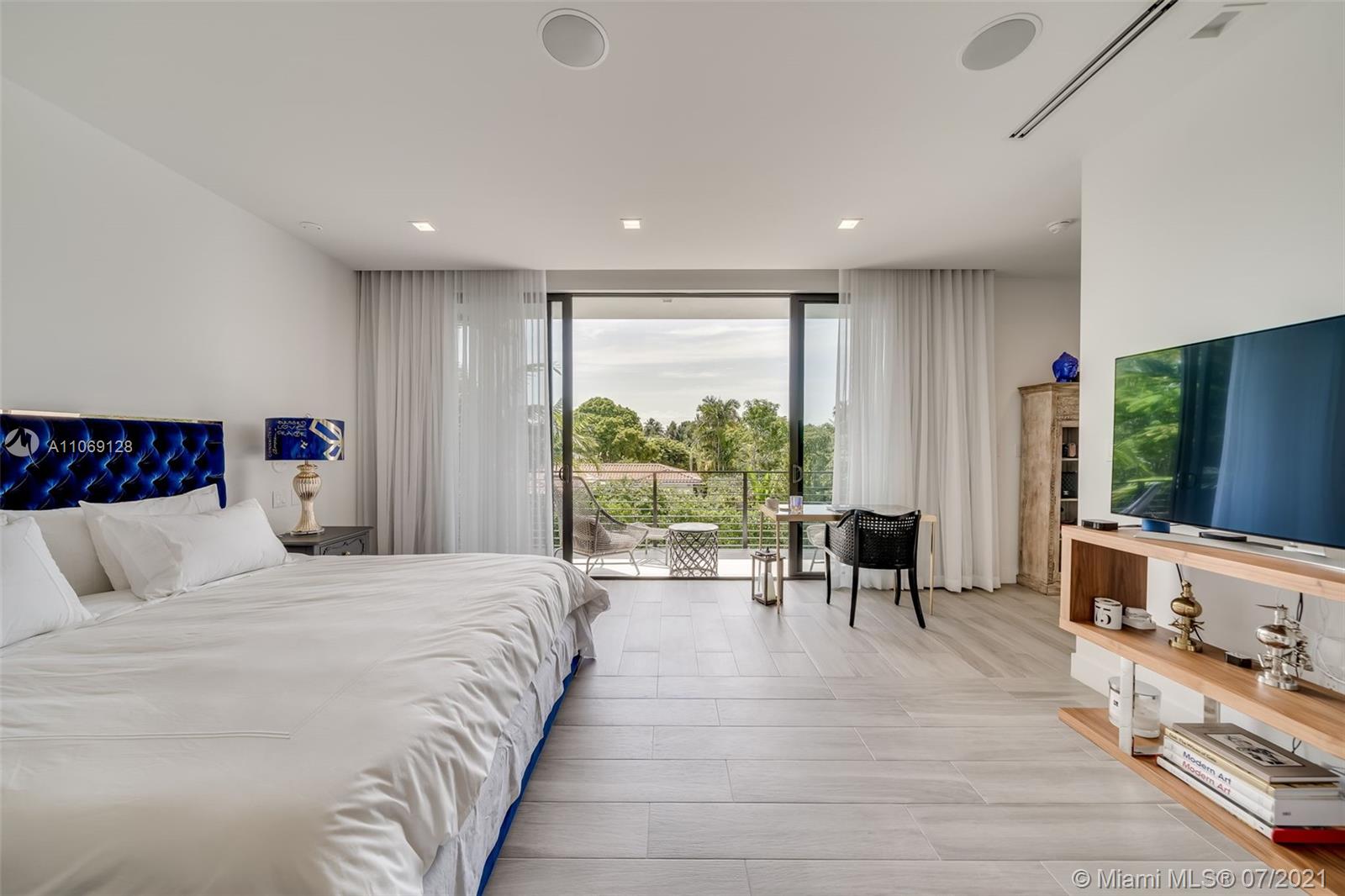 NAUTILUS EXTENSION 5TH - Residential