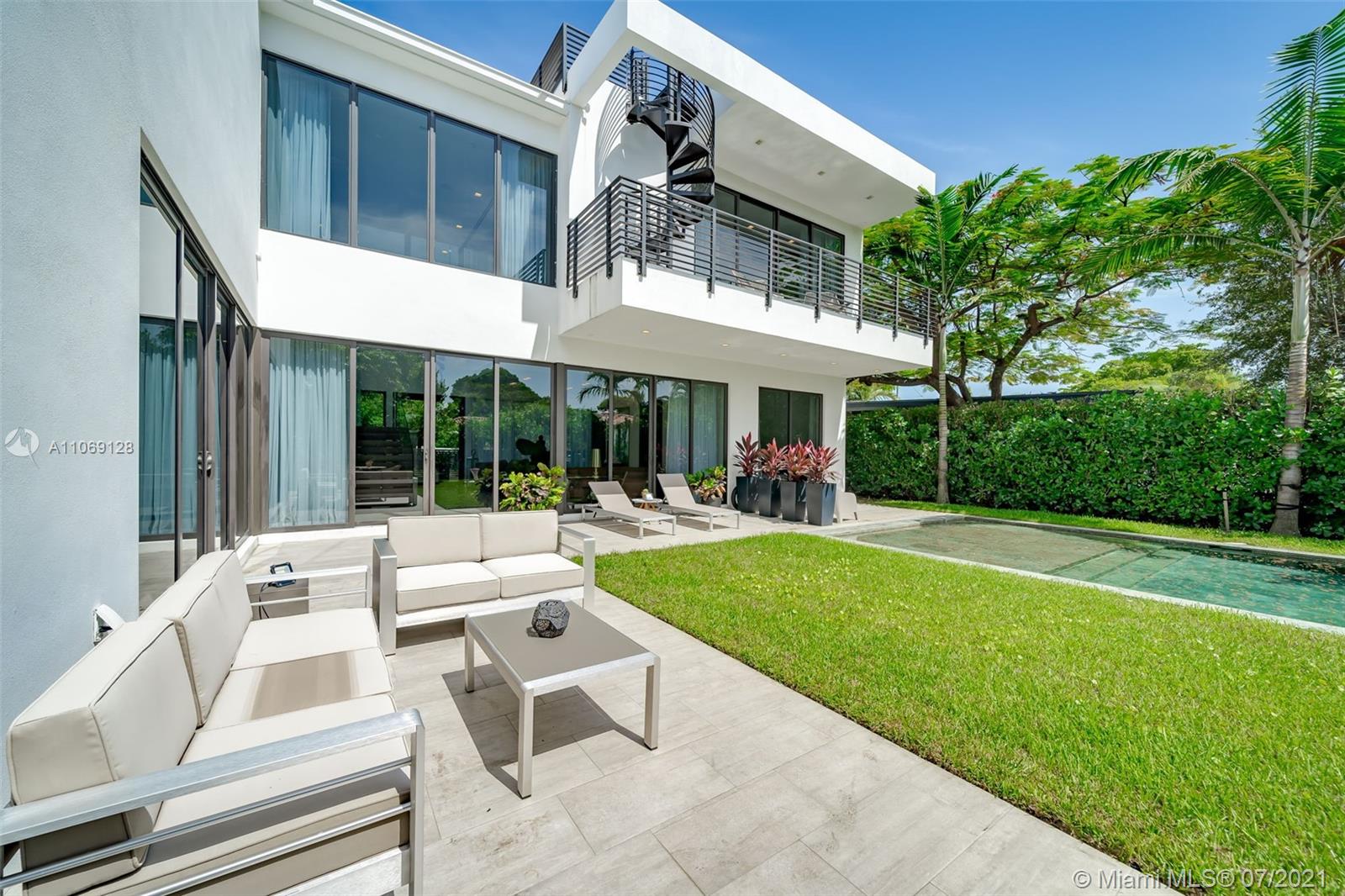 NAUTILUS EXTENSION 5TH - Residential