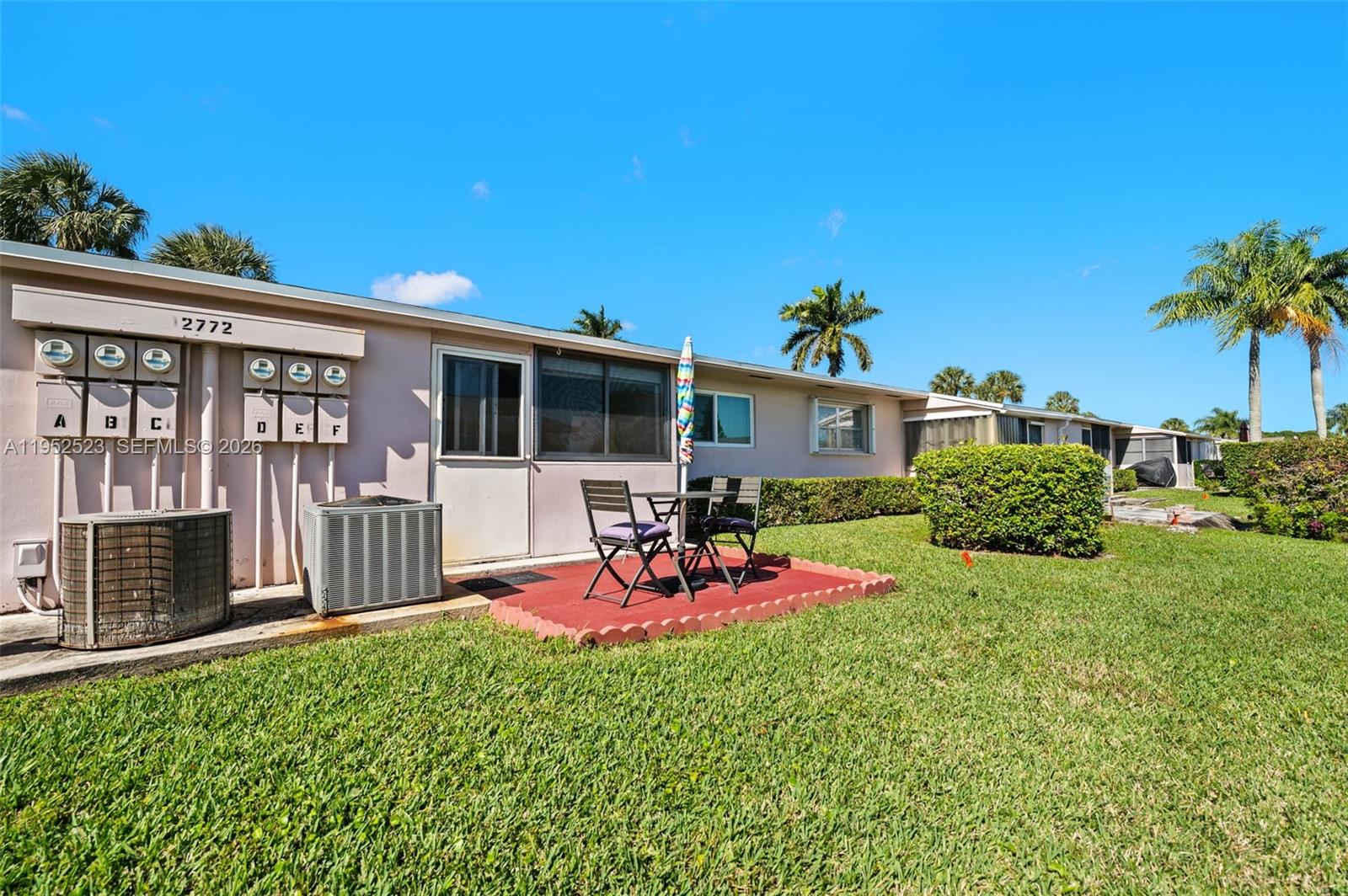 CRESTHAVEN VILLAS CONDO 2 - Residential