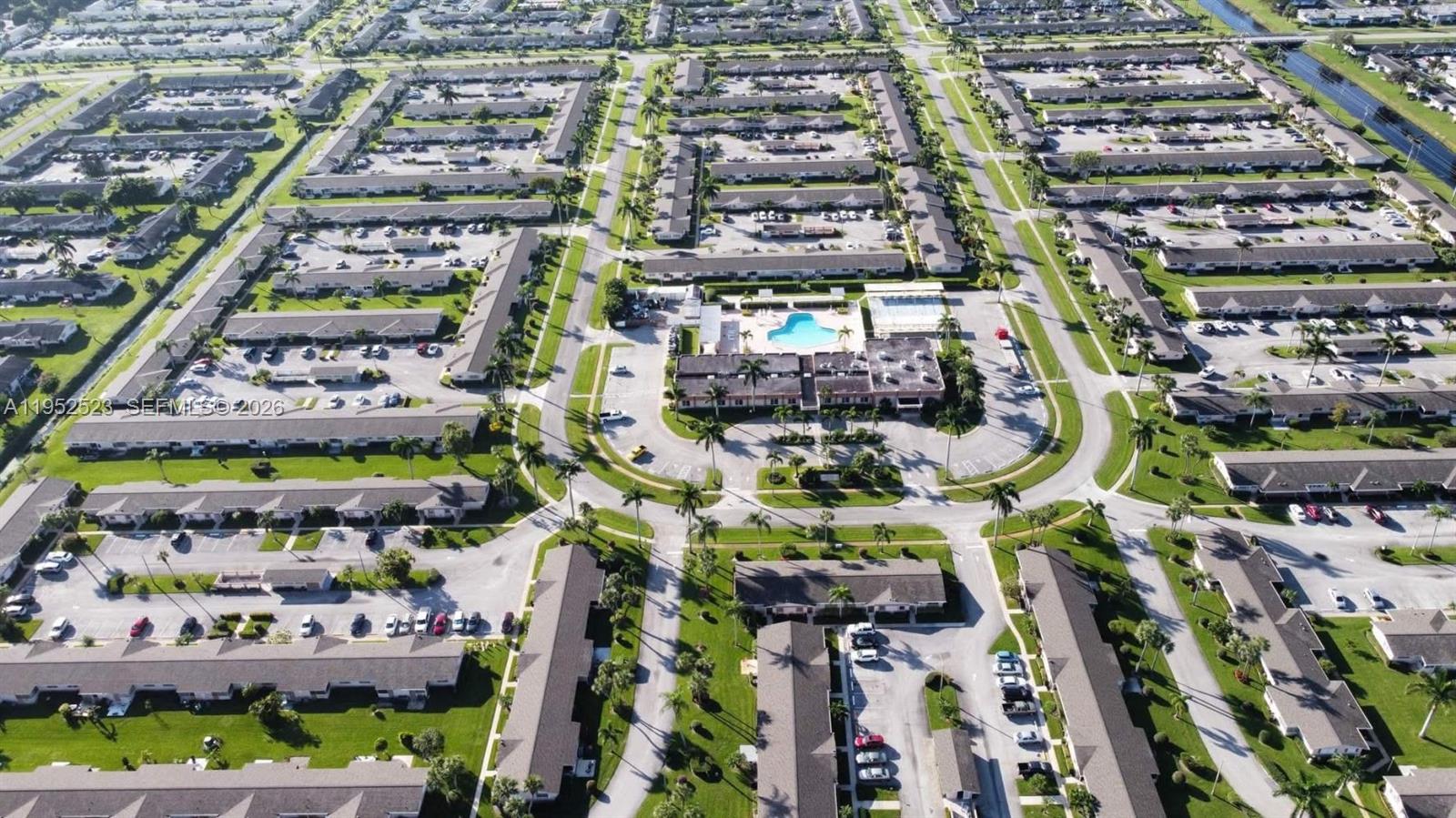 CRESTHAVEN VILLAS CONDO 2 - Residential