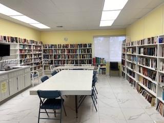 CRESTHAVEN VILLAS CONDO 2 - Residential