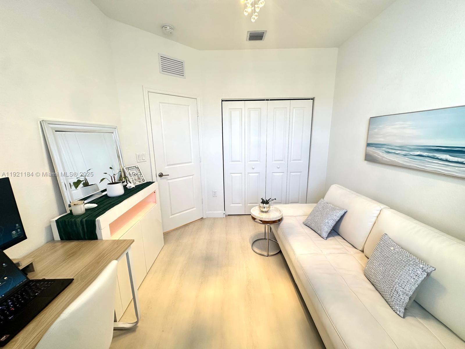 GOLF PARK SEC 1 - Residential