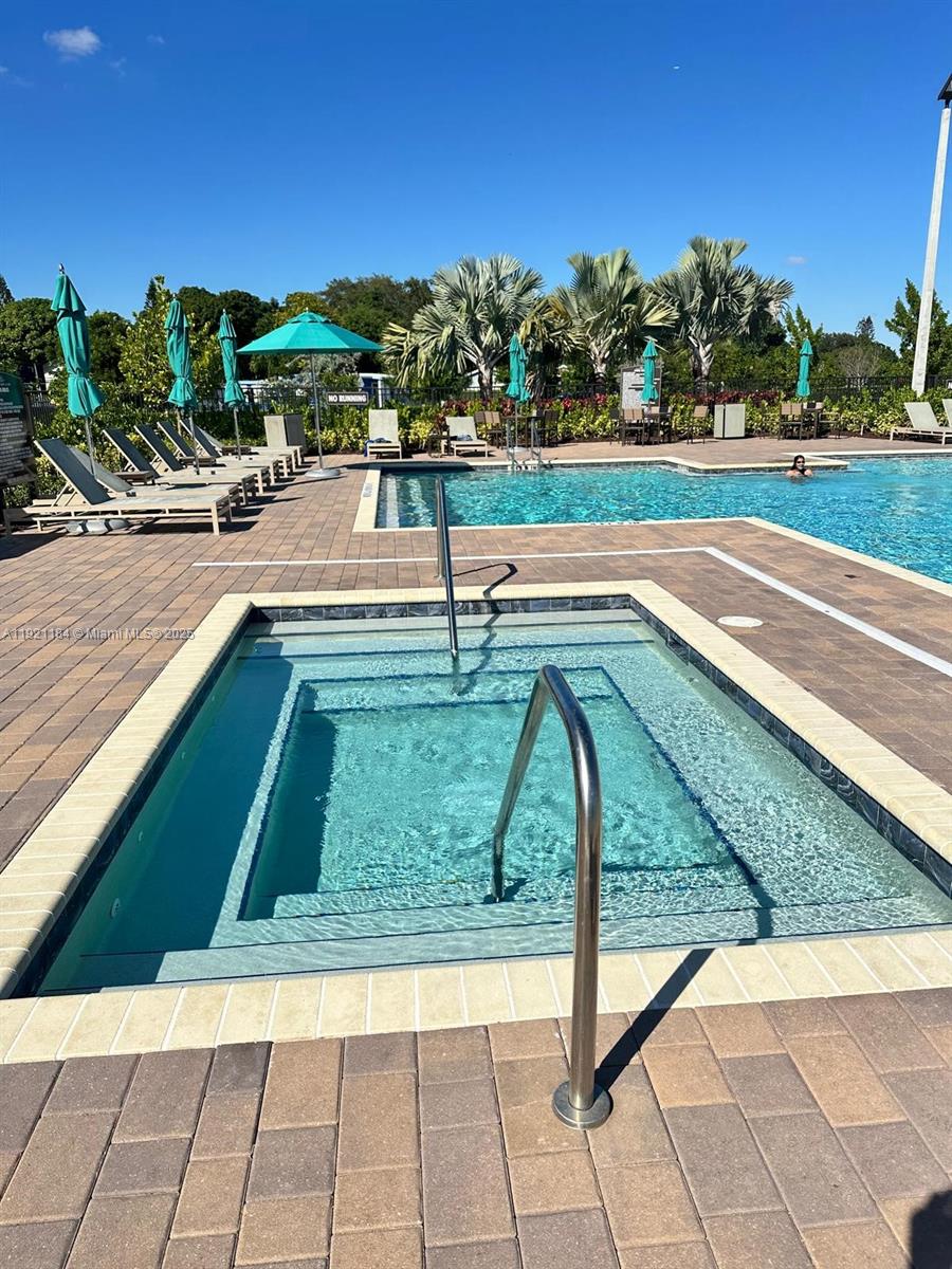 GOLF PARK SEC 1 - Residential