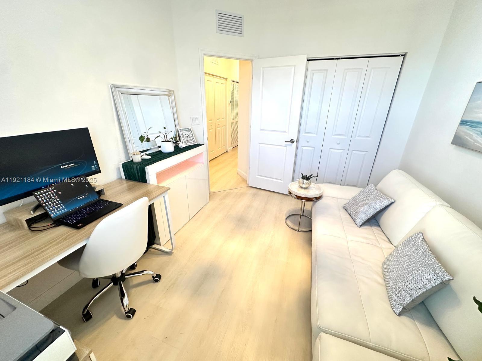 GOLF PARK SEC 1 - Residential