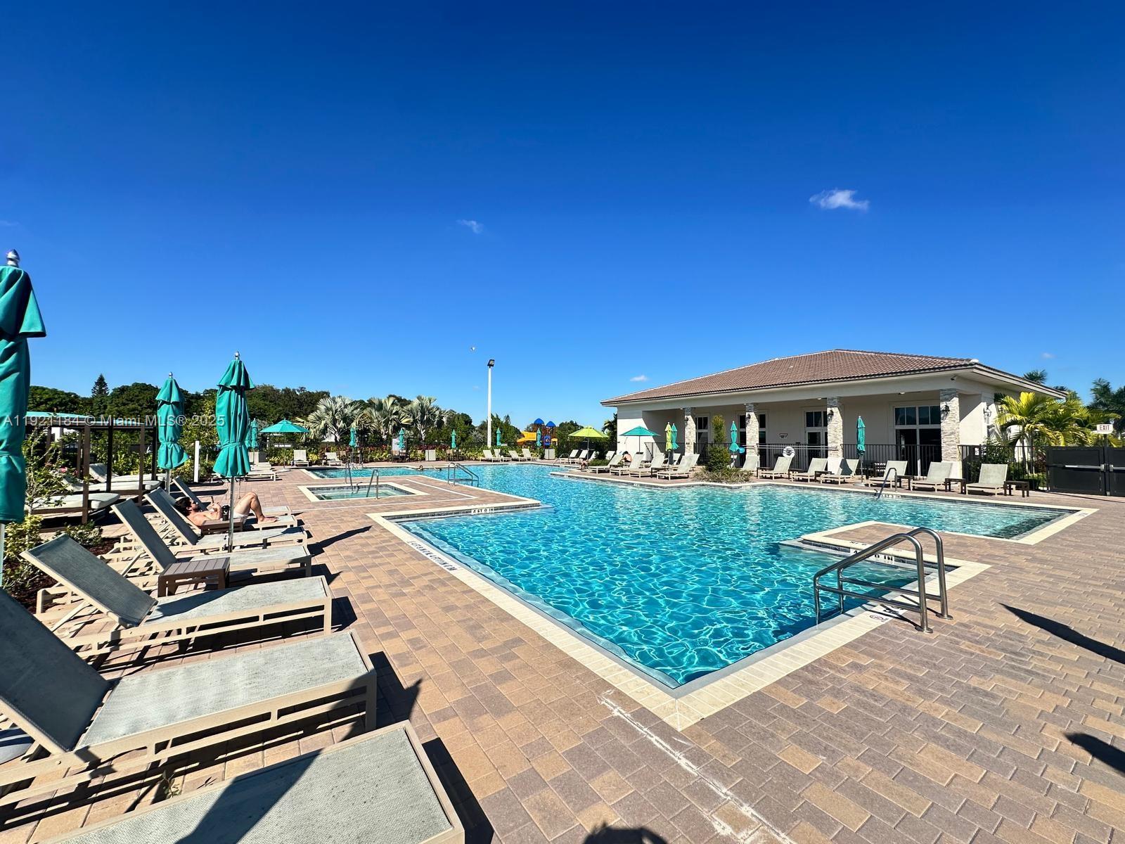 GOLF PARK SEC 1 - Residential