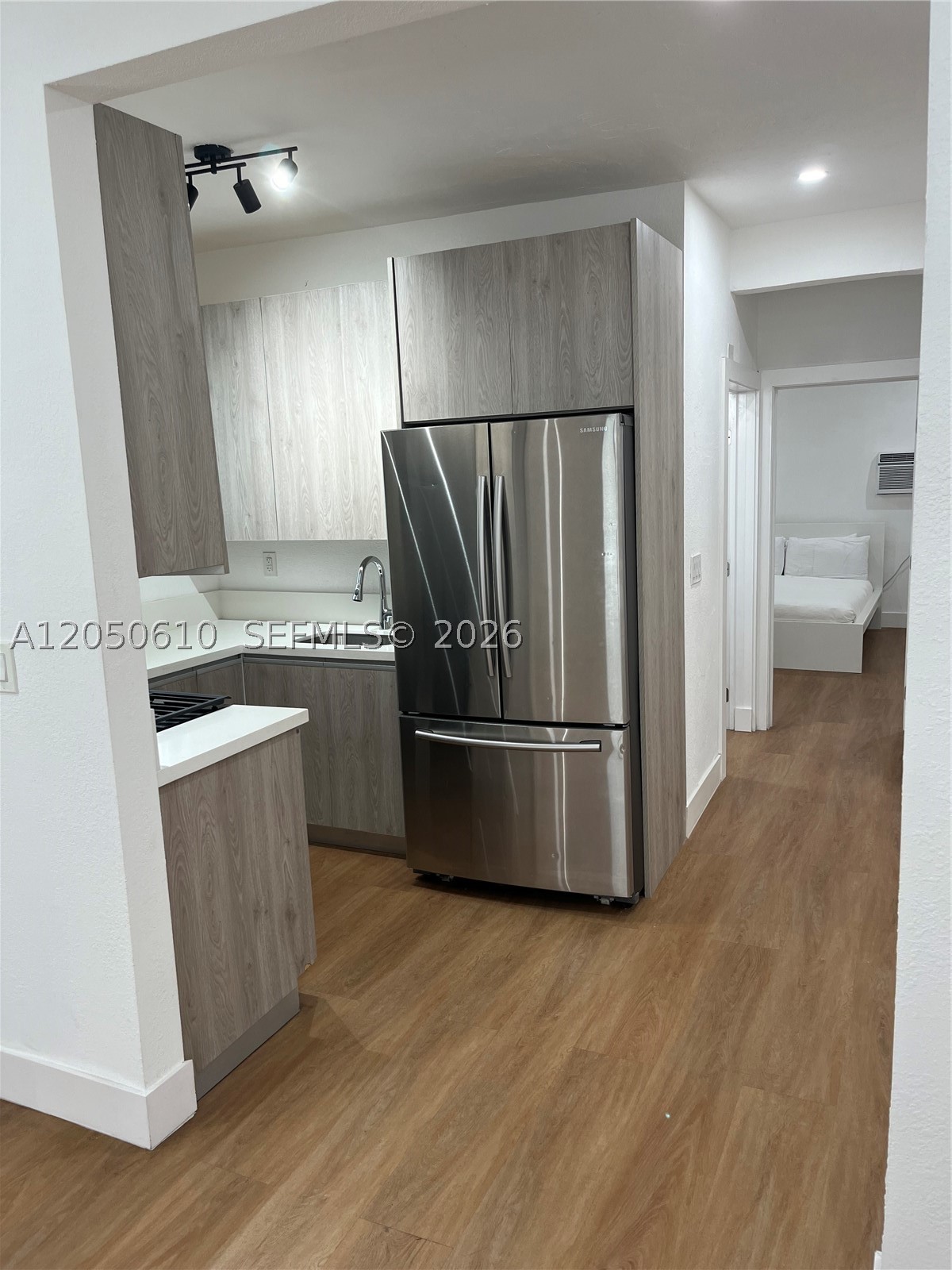 740 Michigan Ave 2