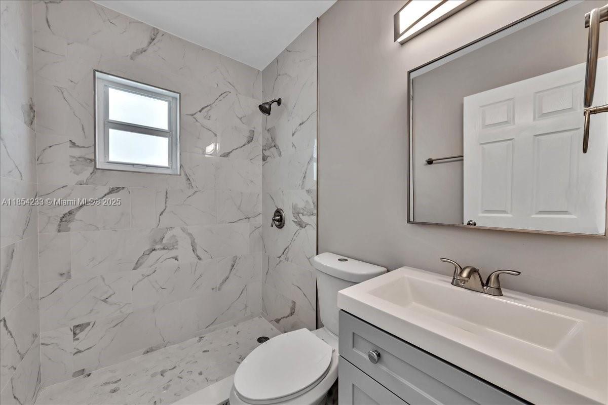 FT. LAUDERDALE - Residential Income