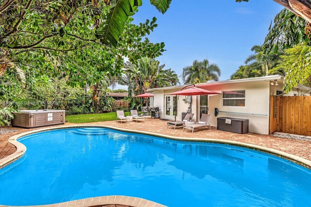 CORAL HEIGHTS SEC 3 - Residential Lease