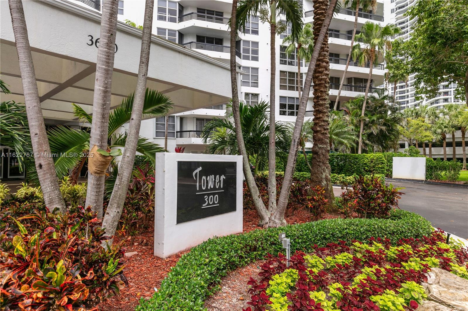 MYSTIC POINTE CONDO NO ON - Residential