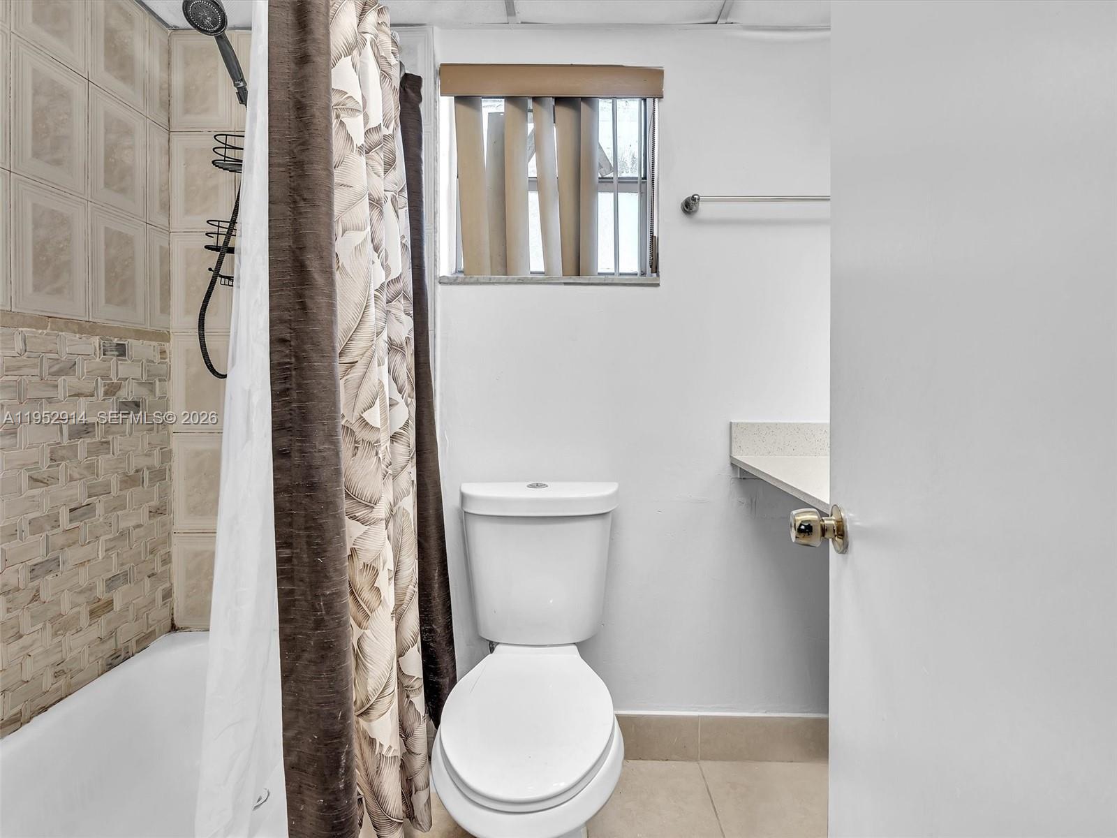 BROOKVIEW CONDO - Residential