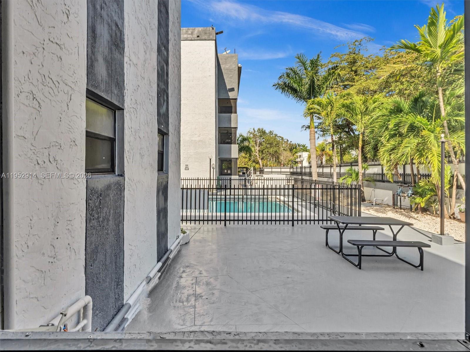 BROOKVIEW CONDO - Residential