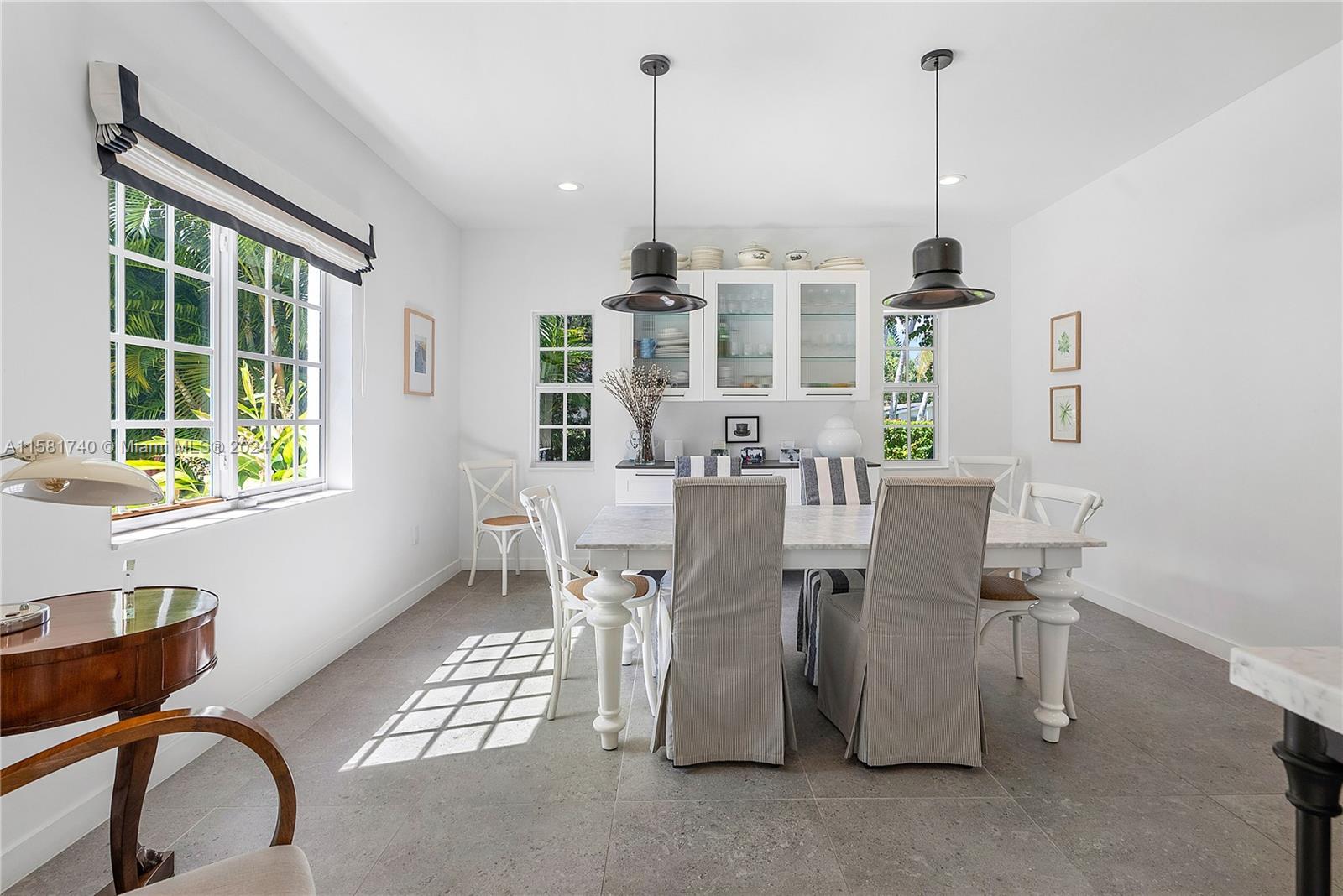 CORAL GABLES RIVIERA SEC - Residential