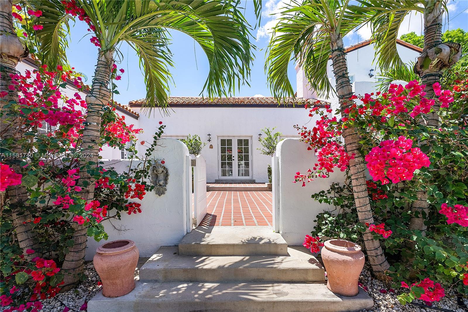 CORAL GABLES RIVIERA SEC - Residential