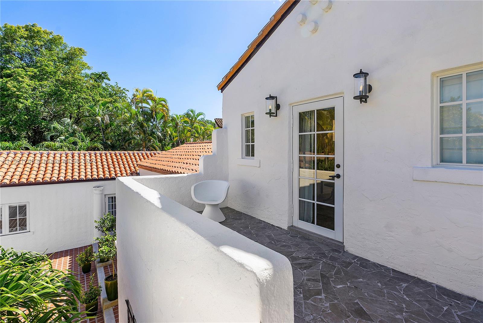 CORAL GABLES RIVIERA SEC - Residential