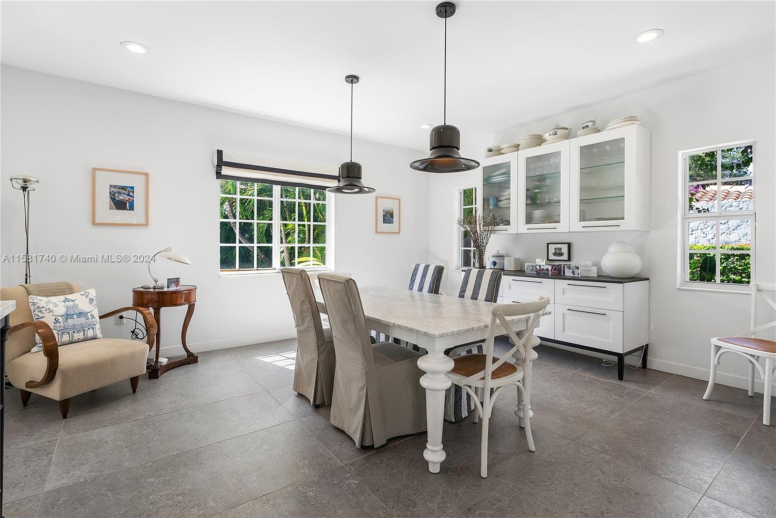 CORAL GABLES RIVIERA SEC - Residential