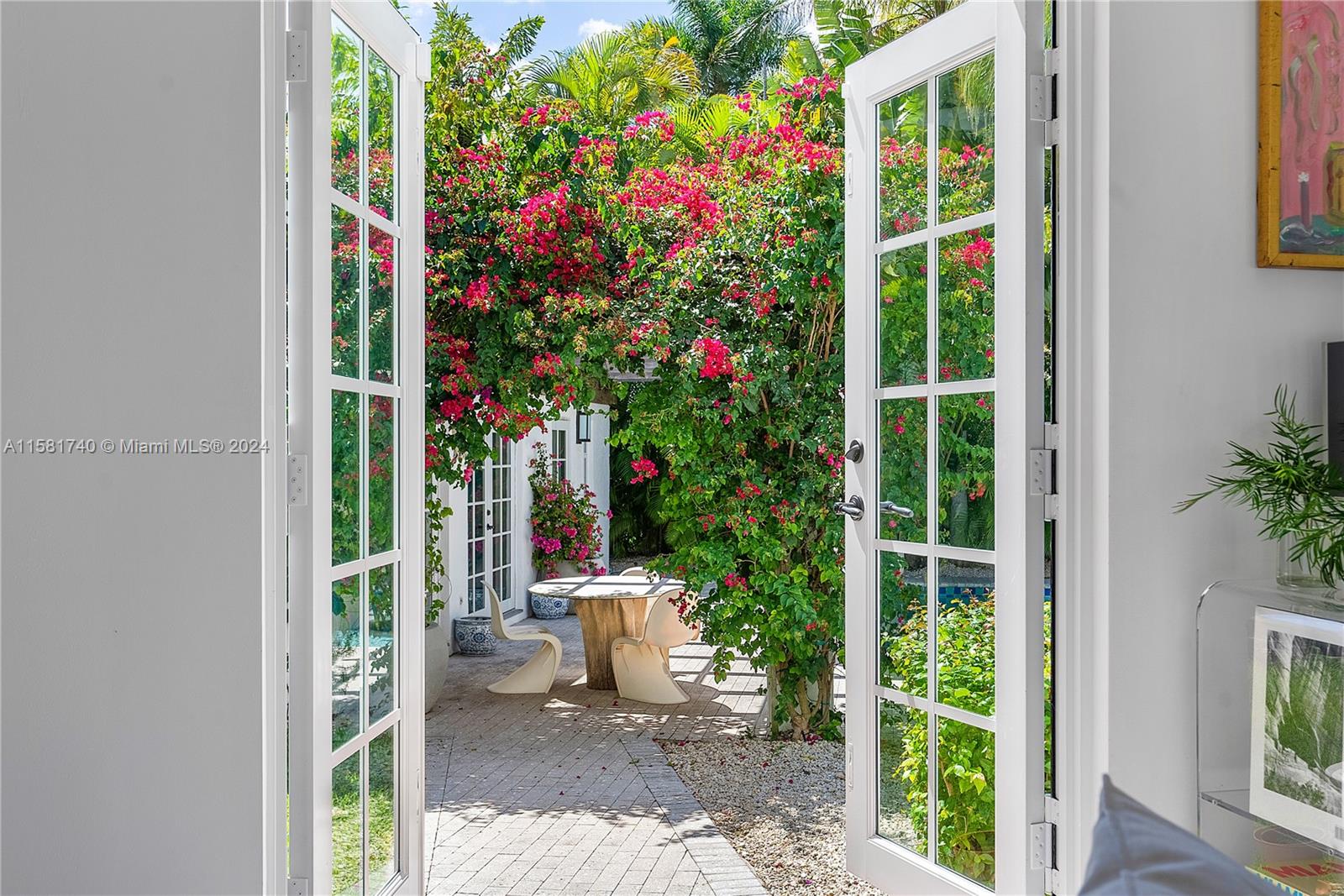 CORAL GABLES RIVIERA SEC - Residential