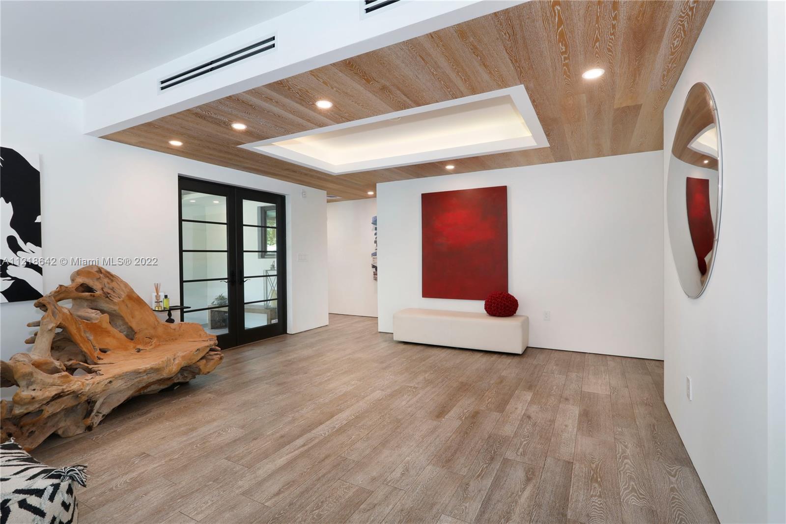 CORAL GABLES SEC E - Residential