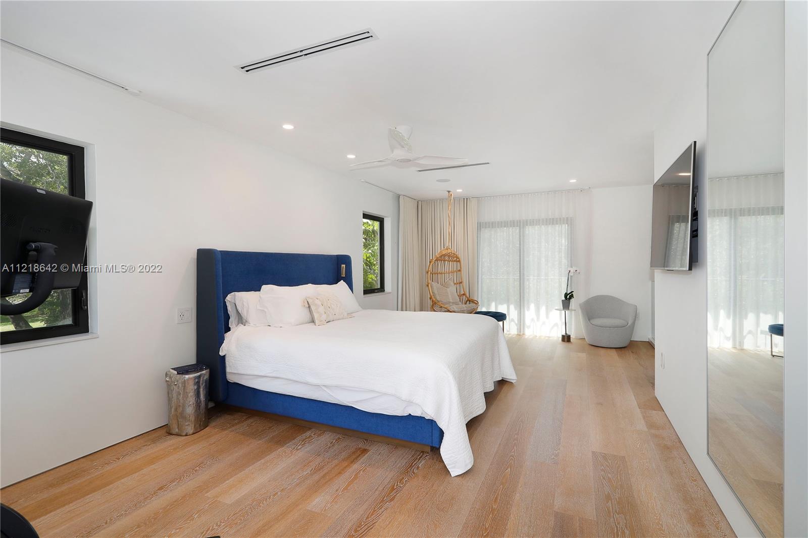 CORAL GABLES SEC E - Residential