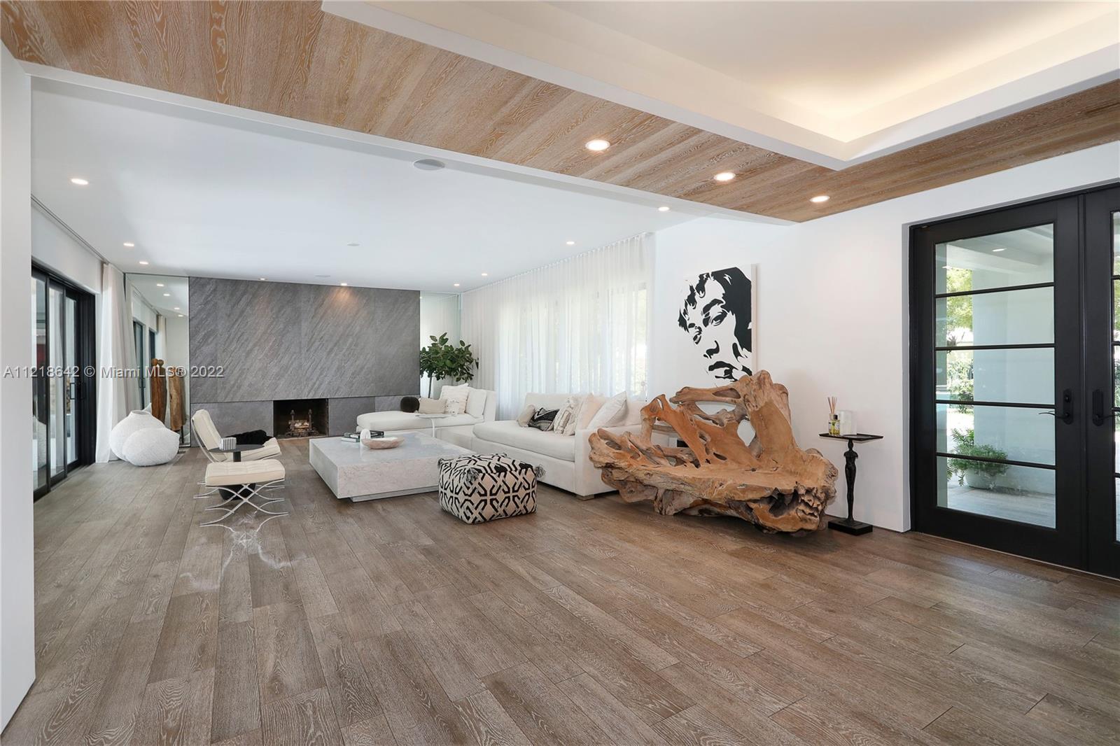 CORAL GABLES SEC E - Residential