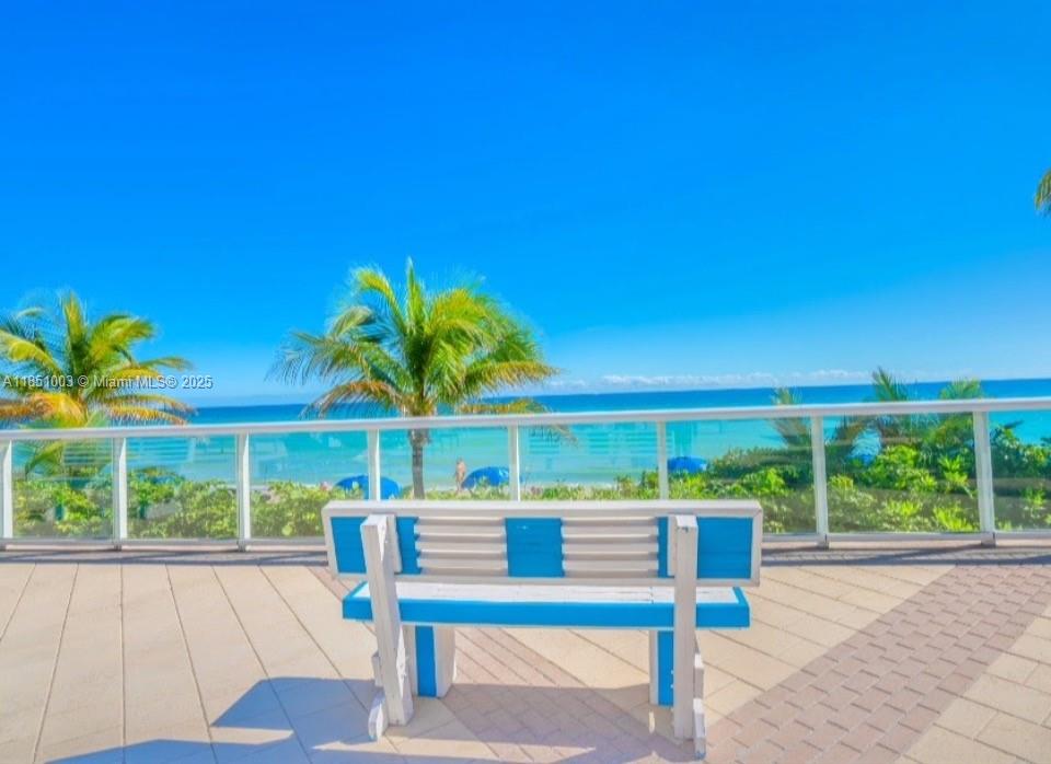 PARKER PLAZA CONDO ESTATE - Residential Lease