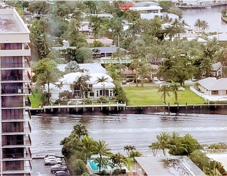 PARKER PLAZA CONDO ESTATE - Residential Lease