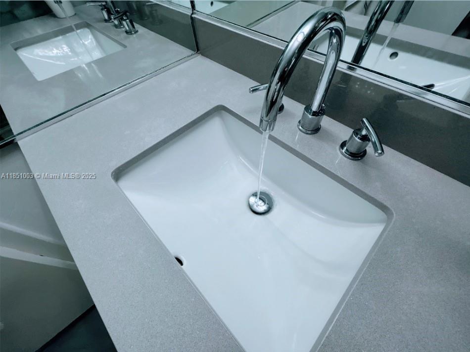 PARKER PLAZA CONDO ESTATE - Residential Lease