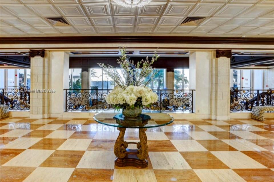 PARKER PLAZA CONDO ESTATE - Residential Lease