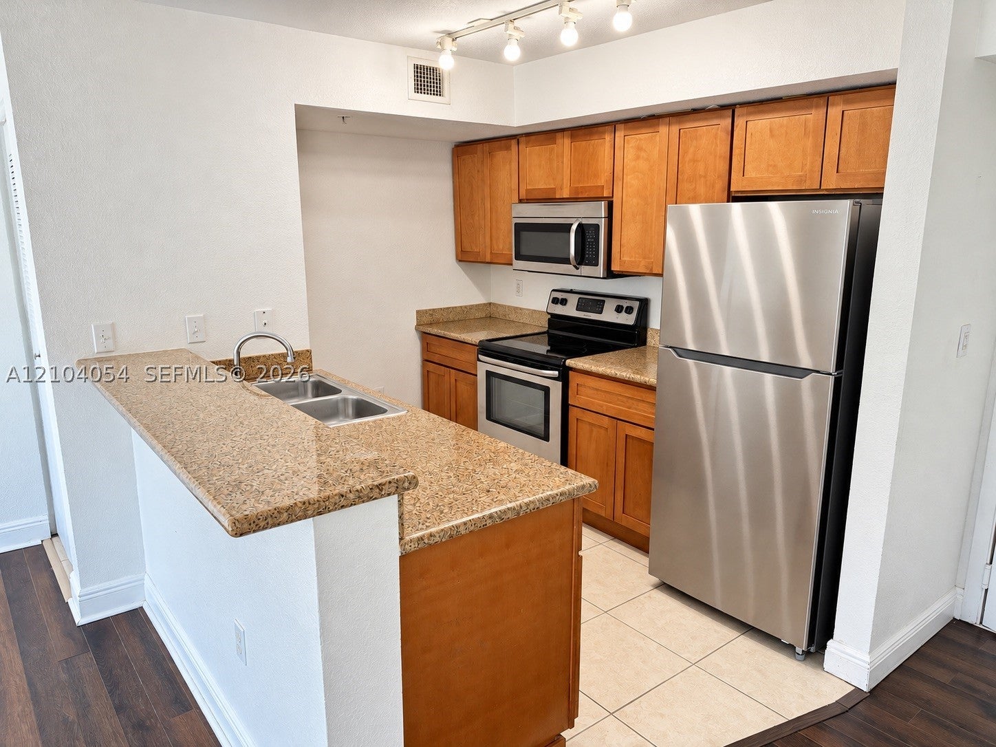 219 NW 12th Ave 705