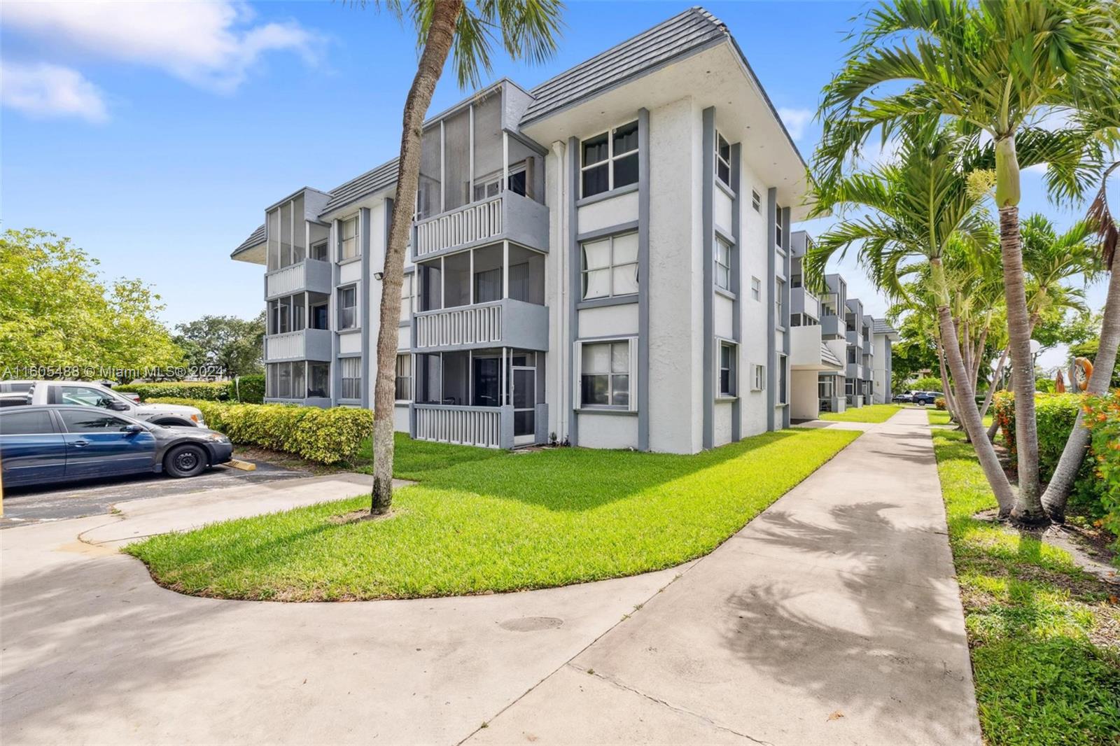 Property for Sale at 6705 Nw 169th St C310, Hialeah, Miami-Dade County, Florida - Bedrooms: 2 
Bathrooms: 2  - $269,990