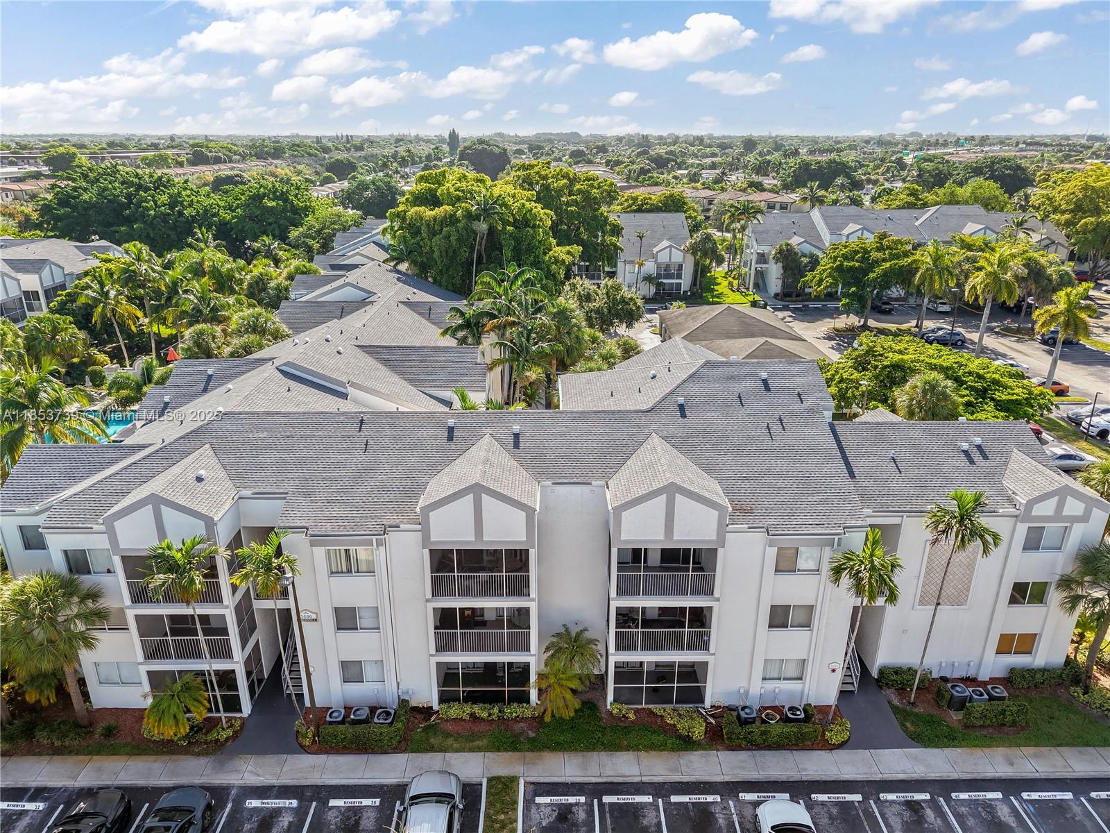 Fully Remodeled 2BD/2BA Condo – Pool View
Beautifully updated 2-bedroom, 2-bathroom condo on the first floor with a serene pool view. Located in a gated community near major roads and the Florida Turnpike. Features modern finishes, open layout, and fresh updates throughout. Available for immediate move-in – don’t miss out!