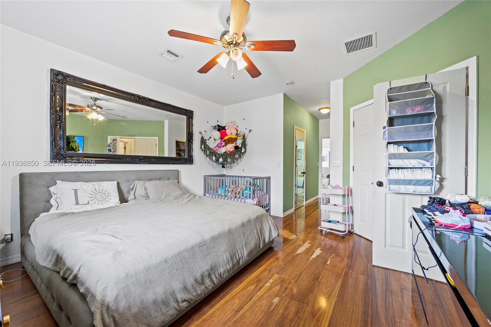 VILLAS AT OAK HAMMOCK - Residential