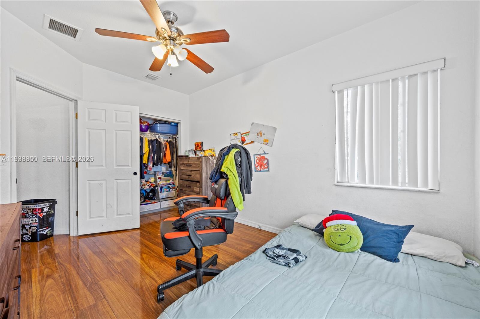 VILLAS AT OAK HAMMOCK - Residential