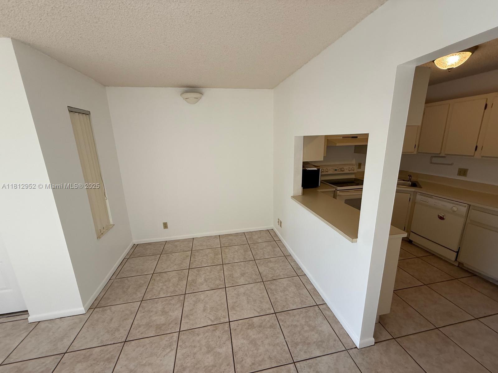 721 Sunny Pine Way D2