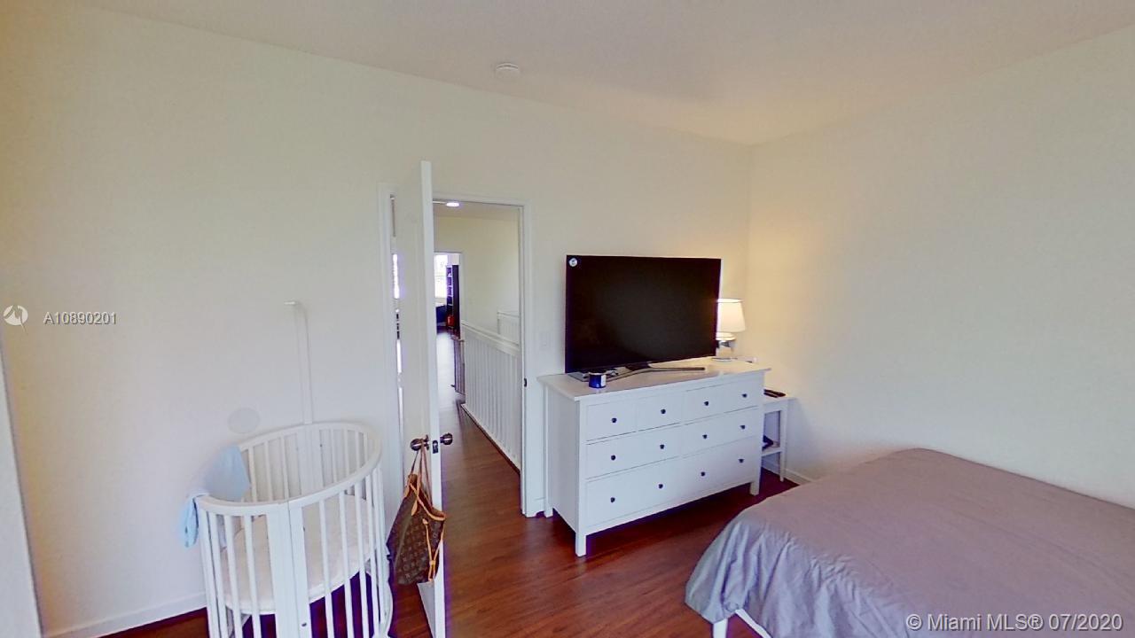 GOLDVUE ESTATES - Residential Lease