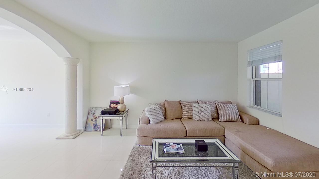 GOLDVUE ESTATES - Residential Lease