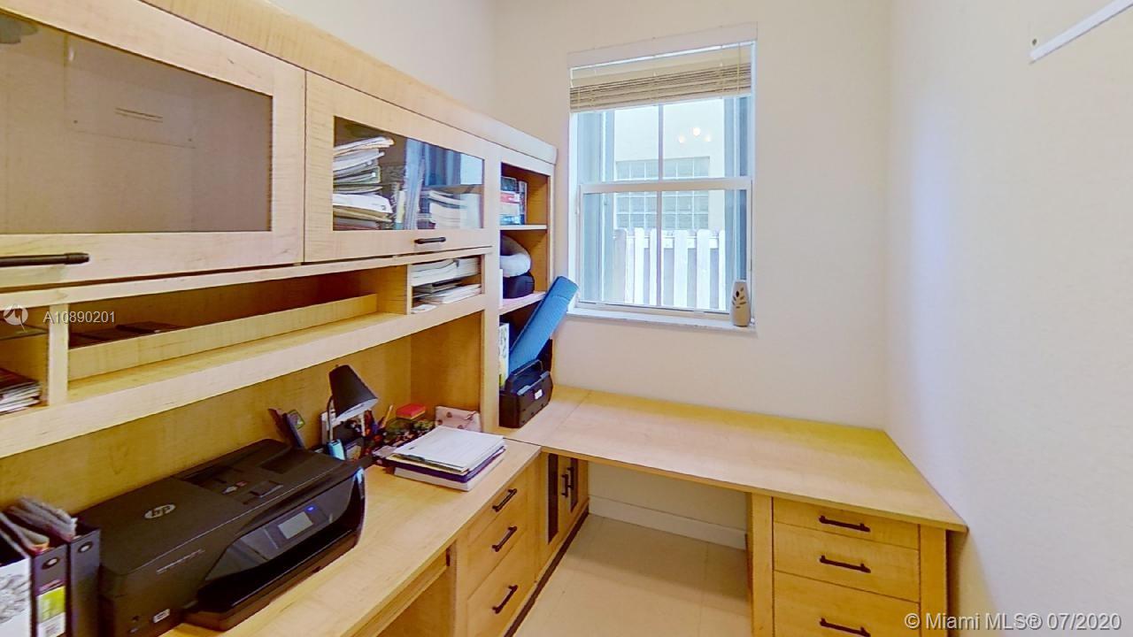 GOLDVUE ESTATES - Residential Lease