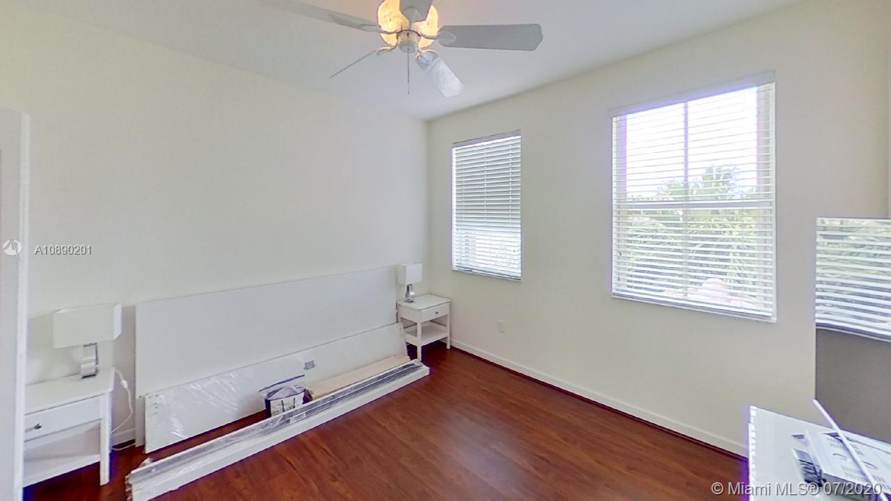 GOLDVUE ESTATES - Residential Lease
