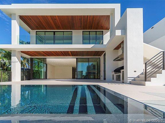 ALTOS DEL MAR #6 - Residential