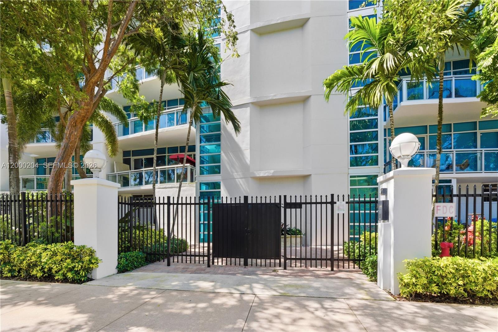 RESIDENCES AT RIVERWALK C - Residential