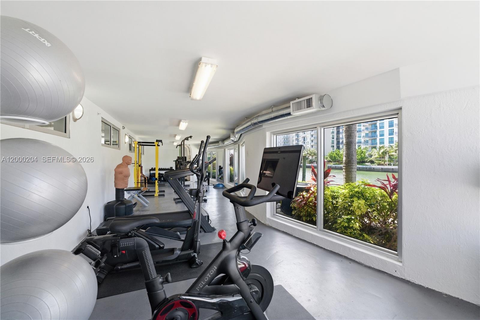 RESIDENCES AT RIVERWALK C - Residential